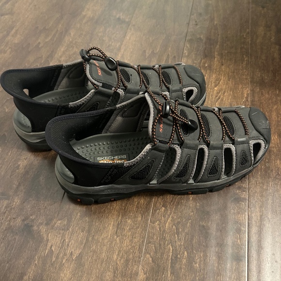 Skechers Slip Ons, dark grey - Picture 1 of 3